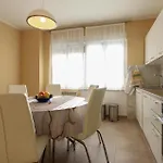 3 Bedroom Stunning In * Póla