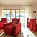 3 Bedroom Stunning In Pula