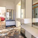 3 Bedroom Stunning In * Póla
