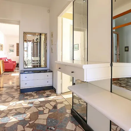 Stunning Apartment In Pula With Wifi * פולה