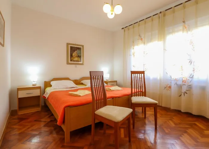 Appartement 3 Bedroom Stunning In