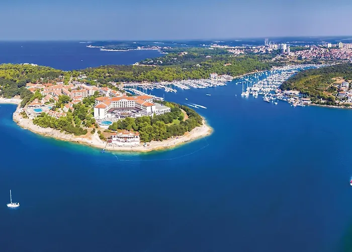 3 Bedroom Stunning In Pula